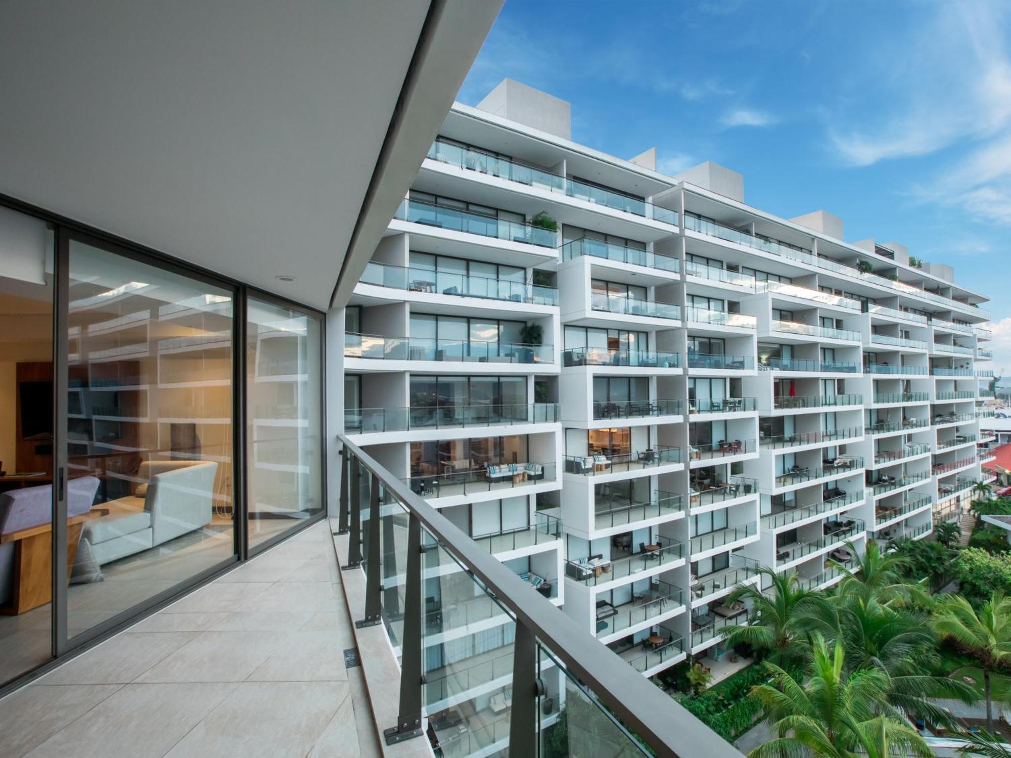 Live Aqua Private Residences Marina Vallarta プエルトバラータ エクステリア 写真