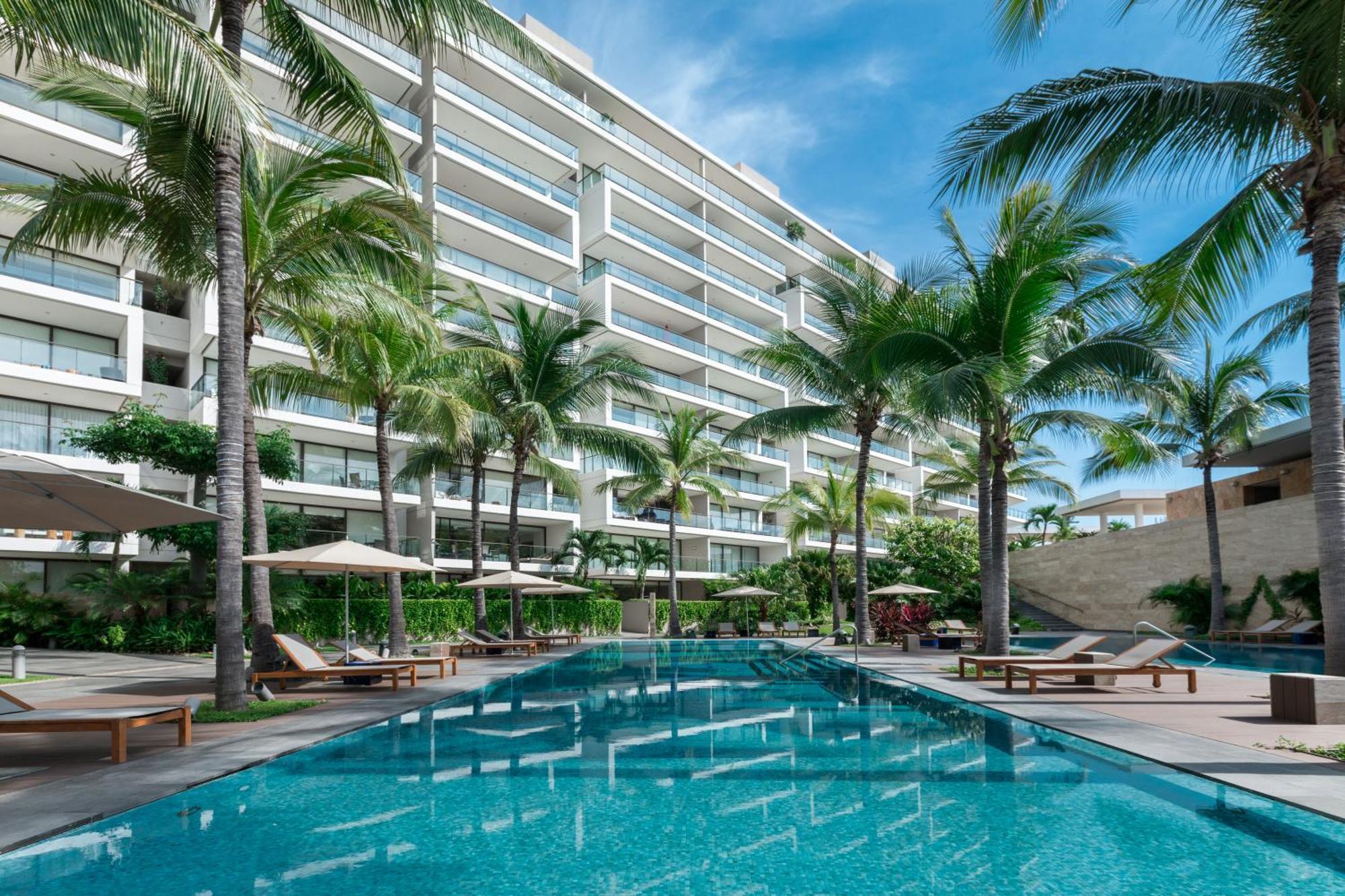 Live Aqua Private Residences Marina Vallarta プエルトバラータ エクステリア 写真